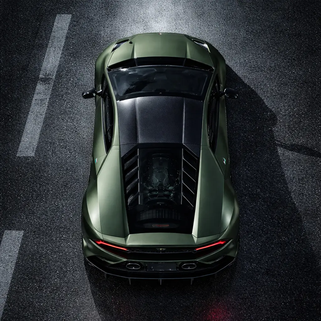 Satin Moss’terious Green_04.webp